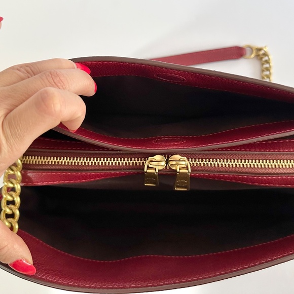 Coach - Bryant Convertible Carryall - Picture 8 of 16